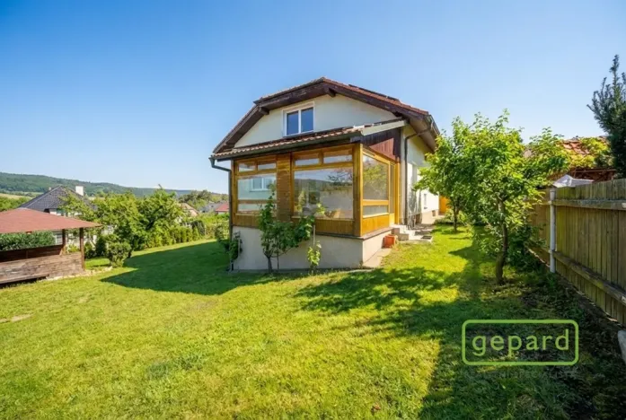 Prodej rodinného domu, Řitka, U vodojemu, 350 m2