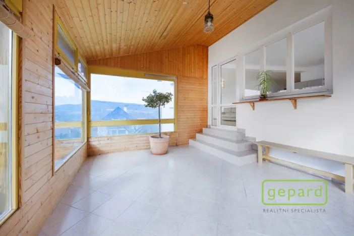 Prodej rodinného domu, Řitka, U vodojemu, 350 m2