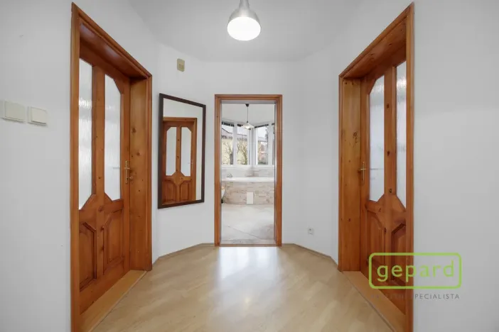 Prodej rodinného domu, Řitka, U vodojemu, 350 m2