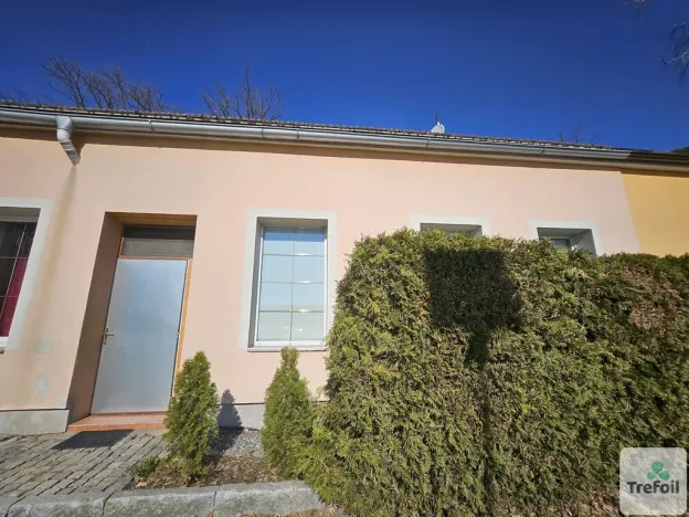 Pronájem bytu 1+kk, Milovice, 17 m2