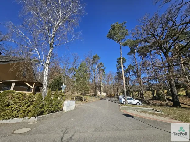 Pronájem bytu 1+kk, Milovice, 17 m2