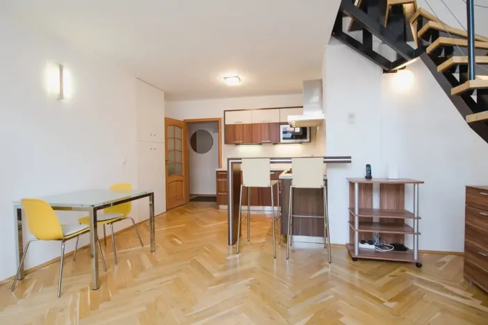 Prodej bytu 2+kk, Praha - Vinohrady, Záhřebská, 85 m2
