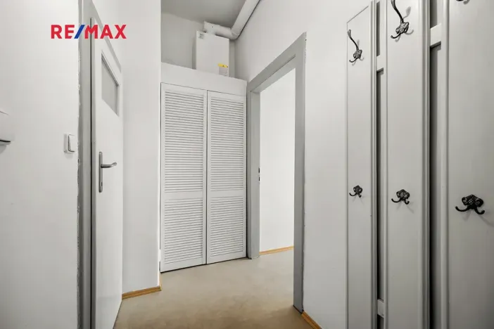 Prodej bytu 2+kk, Praha - Vršovice, Vršovické náměstí, 38 m2