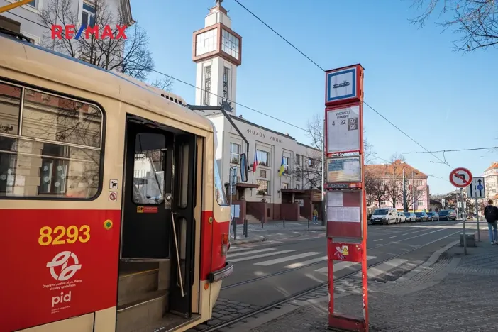 Prodej bytu 2+kk, Praha - Vršovice, Vršovické náměstí, 38 m2