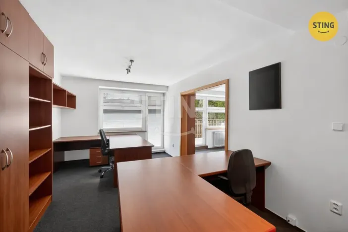 Prodej kanceláře, Ostrava, Olbrachtova, 269 m2