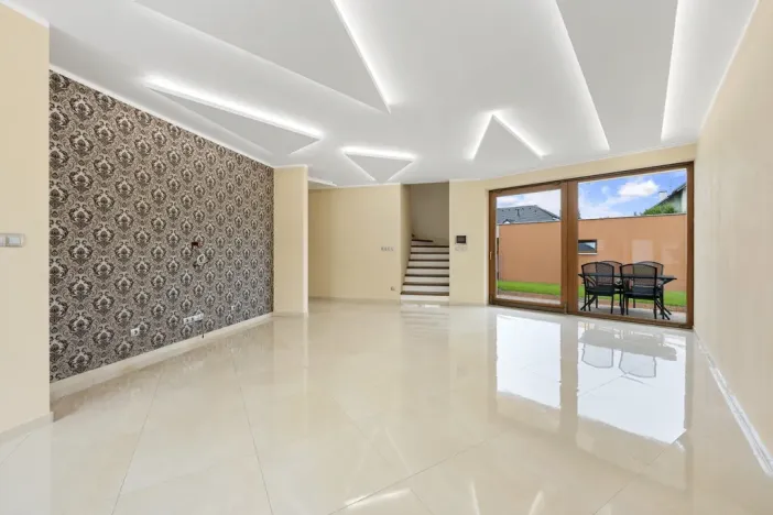 Pronájem rodinného domu, Troubsko, Sadová, 277 m2