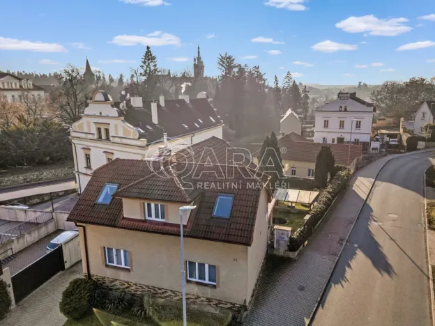 Prodej rodinného domu, Průhonice, Školní, 200 m2