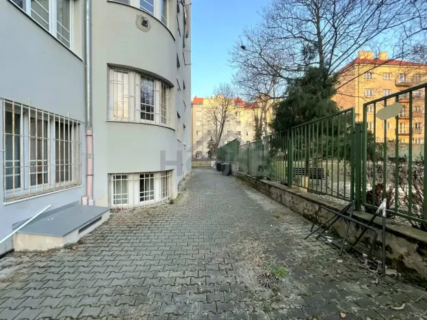 Prodej bytu 2+kk, Praha - Libeň, Sokolovská, 48 m2