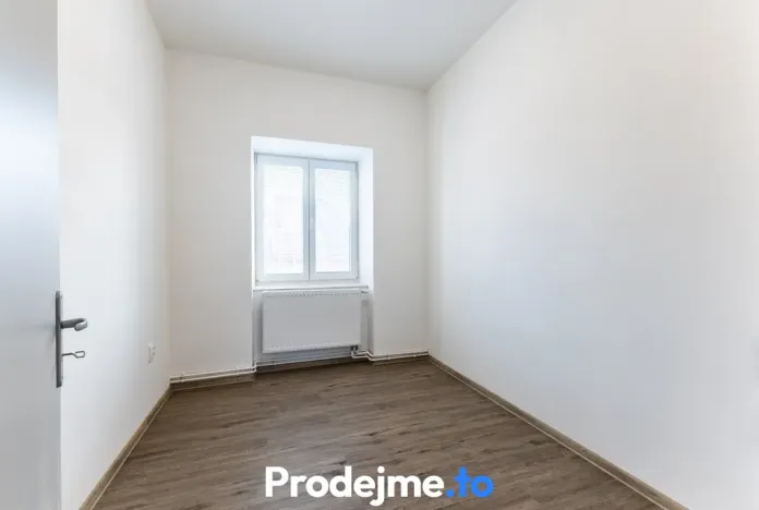 Pronájem bytu 3+1, Znojmo, U Rybníka, 69 m2