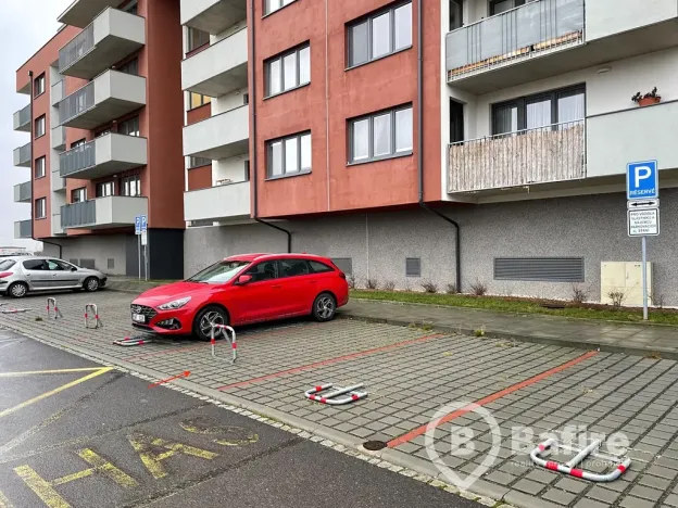 Prodej garážového stání, Olomouc, Aloise Rašína, 13 m2