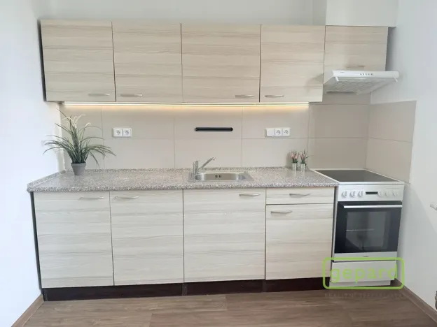 Pronájem bytu 2+1, Dobříš, náměstí Svobody, 64 m2