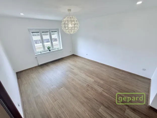 Pronájem bytu 2+1, Dobříš, náměstí Svobody, 64 m2