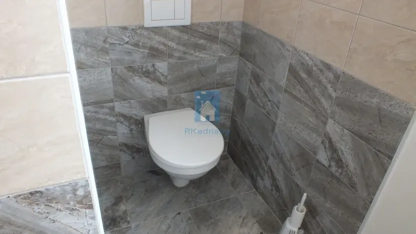 Pronájem bytu 2+1, Plzeň, Barrandova, 67 m2