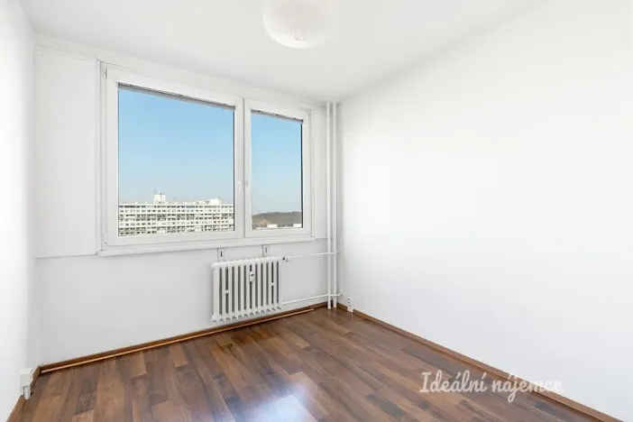 Pronájem bytu 4+kk, Praha, V Štíhlách, 80 m2