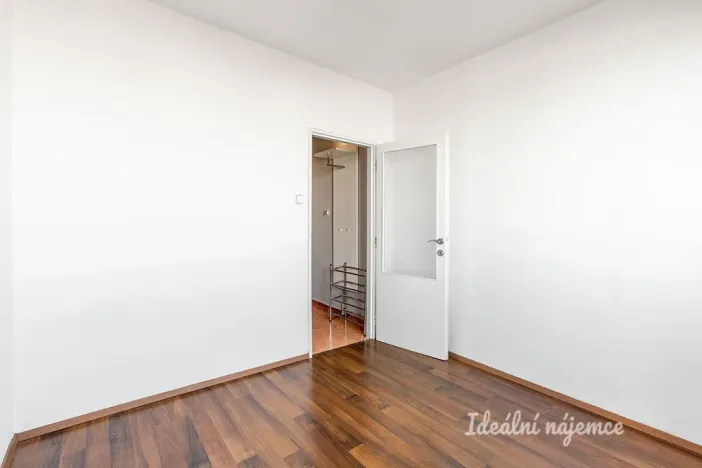 Pronájem bytu 4+kk, Praha, V Štíhlách, 80 m2