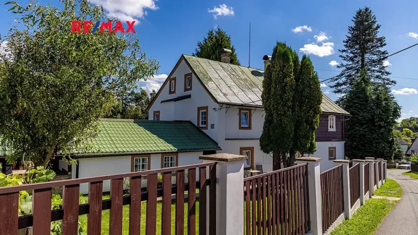 Prodej rodinného domu, Nový Oldřichov, 265 m2