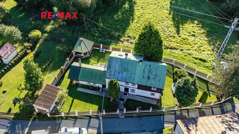 Prodej rodinného domu, Nový Oldřichov, 265 m2