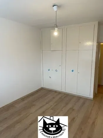 Pronájem bytu 2+1, Praha - Strašnice, Krupská, 57 m2