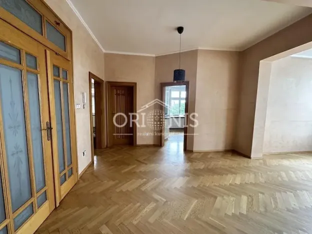 Pronájem bytu 4+1, Chomutov, Holečkova, 135 m2