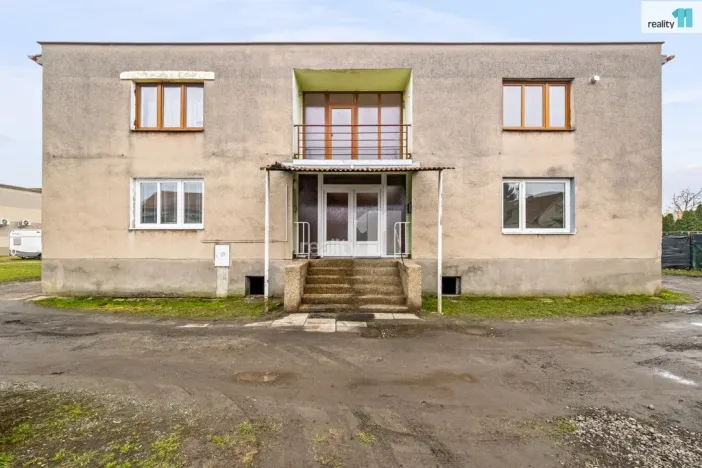 Prodej bytu 3+1, Veltruby, Bytovky, 88 m2