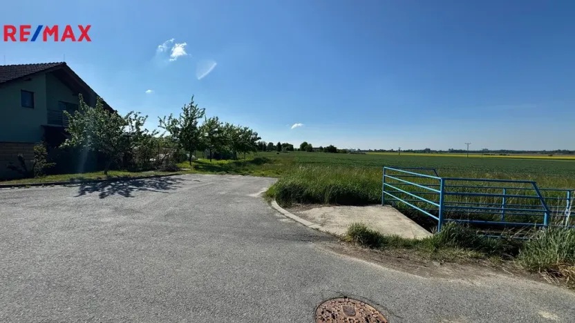 Prodej pozemku pro bydlení, Olomouc - Droždín, 11021 m2