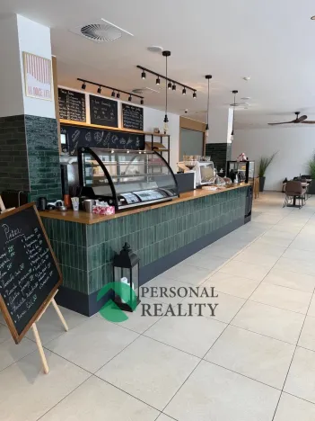 Pronájem restaurace, Praha - Malešice, Akademická, 200 m2