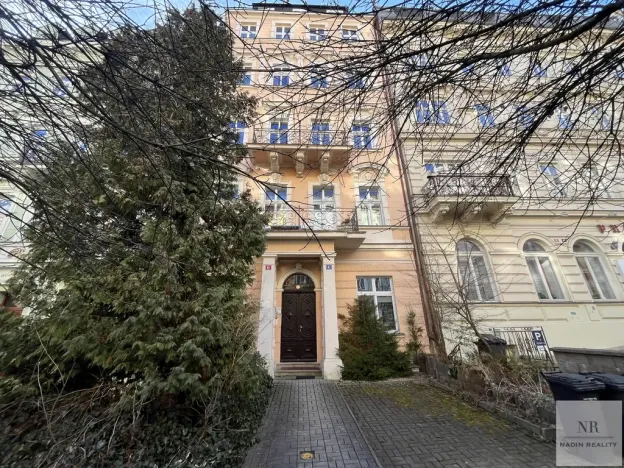 Prodej bytu 4+kk, Karlovy Vary, Sadová, 94 m2