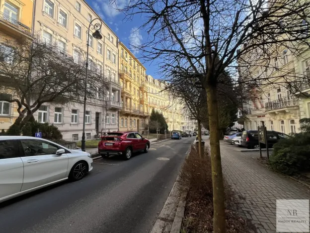 Prodej bytu 4+kk, Karlovy Vary, Sadová, 94 m2