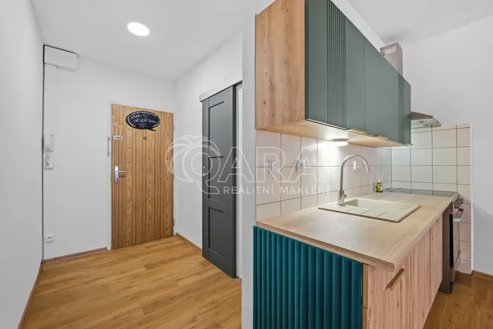 Prodej bytu 1+kk, Strakonice - Strakonice II, Na Ohradě, 31 m2