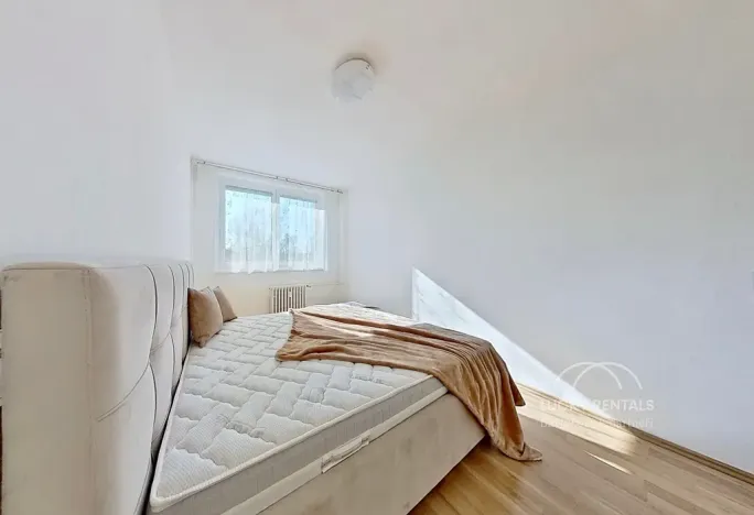 Pronájem bytu 3+kk, Kamenice, Sídliště II, 78 m2