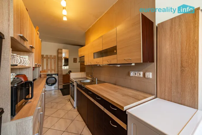 Prodej bytu 3+1, Kraslice, B. Smetany, 62 m2