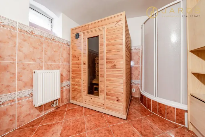 Prodej restaurace, Klášterec nad Ohří - Útočiště, 590 m2