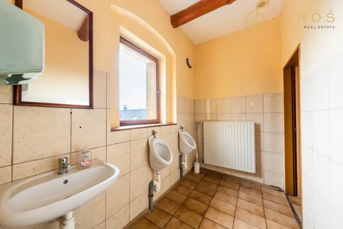 Prodej restaurace, Klášterec nad Ohří - Útočiště, 590 m2