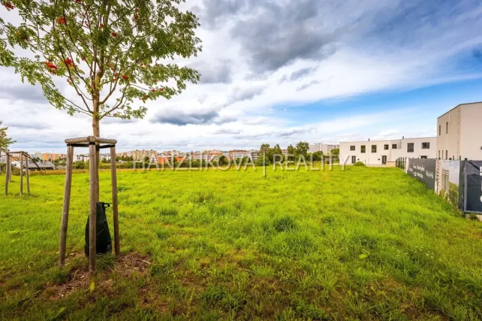 Prodej pozemku pro bydlení, České Budějovice - České Budějovice 2, V Březinách, 1426 m2