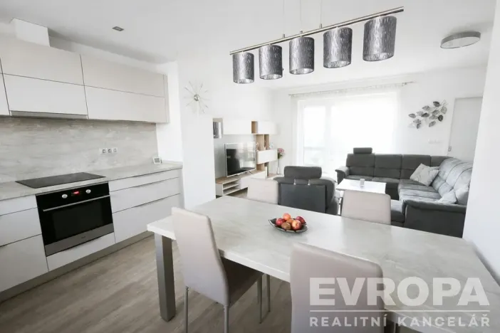 Prodej rodinného domu, Kolín - Kolín IV, Na Vršku, 158 m2