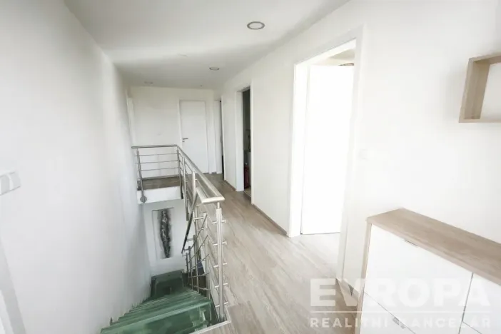 Prodej rodinného domu, Kolín - Kolín IV, Na Vršku, 158 m2