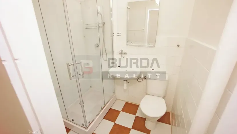 Pronájem bytu 1+1, Neratovice, 27 m2