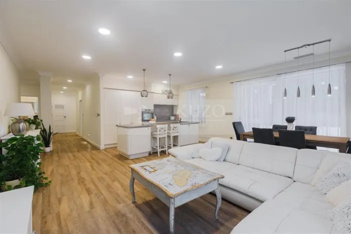 Prodej rodinného domu, Kněžmost - Koprník, Koprník, 152 m2