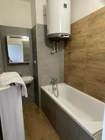 Pronájem bytu 2+1, Přerov, Bratrská, 56 m2