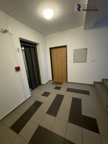 Pronájem bytu 2+kk, Zlín, Voženílkova, 49 m2