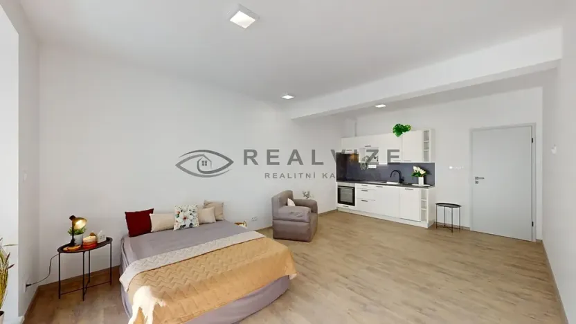 Pronájem bytu 1+kk, České Budějovice, Puklicova, 38 m2