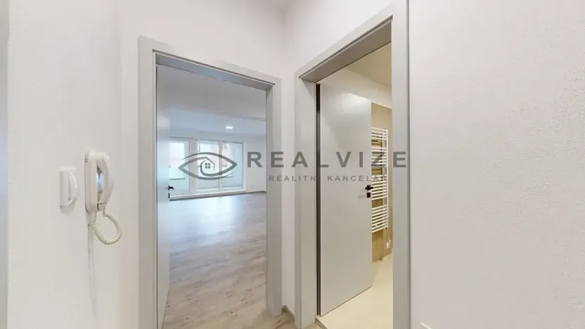 Pronájem bytu 1+kk, České Budějovice, Puklicova, 38 m2