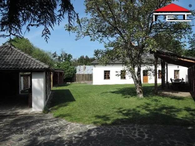 Prodej rodinného domu, Babice, U Výmoly, 212 m2