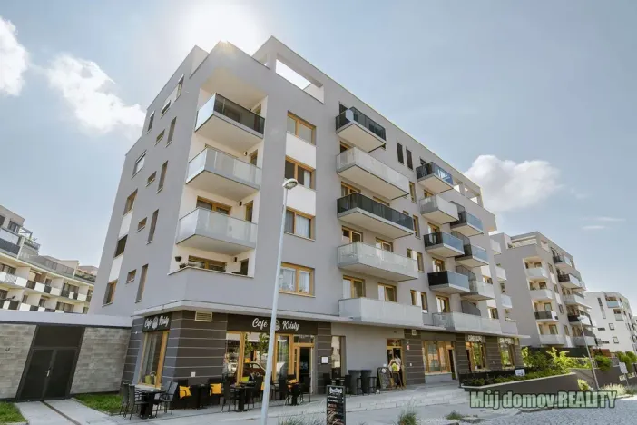 Pronájem bytu 2+kk, Praha - Hloubětín, Laponská, 49 m2