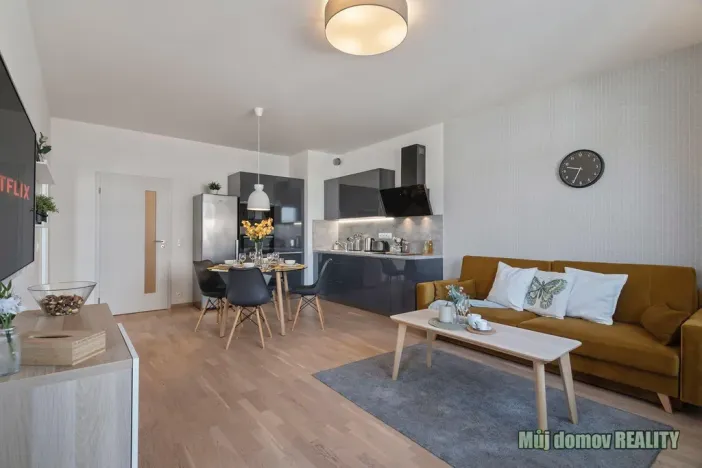 Pronájem bytu 2+kk, Praha - Hloubětín, Laponská, 49 m2