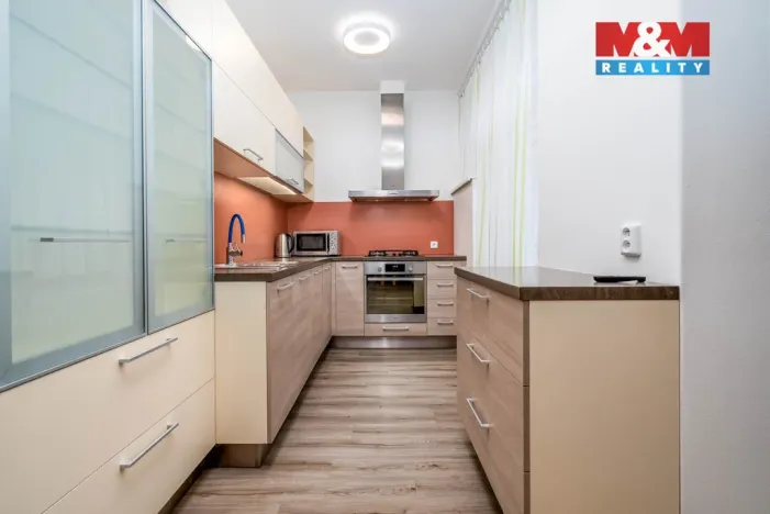 Pronájem bytu 2+kk, Praha - Dejvice, Bílá, 68 m2