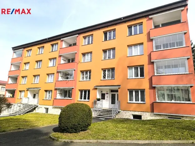 Pronájem bytu 2+1, Karlovy Vary - Drahovice, Gagarinova, 62 m2