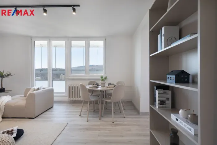 Prodej bytu 3+1, Meziboří, J. A. Komenského, 67 m2