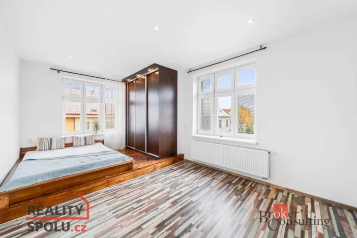 Pronájem bytu 2+kk, Plzeň - Jižní Předměstí, Politických vězňů, 57 m2