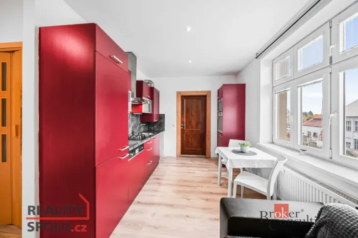 Pronájem bytu 2+kk, Plzeň - Jižní Předměstí, Politických vězňů, 57 m2